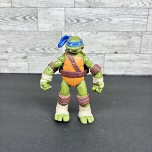 2012 Playmates‎ Teenage Mutant Ninja Turtles TMNT Leonardo Action Figure